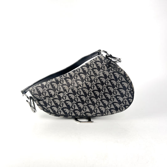 Christian Dior   Saddle Oblique Bag