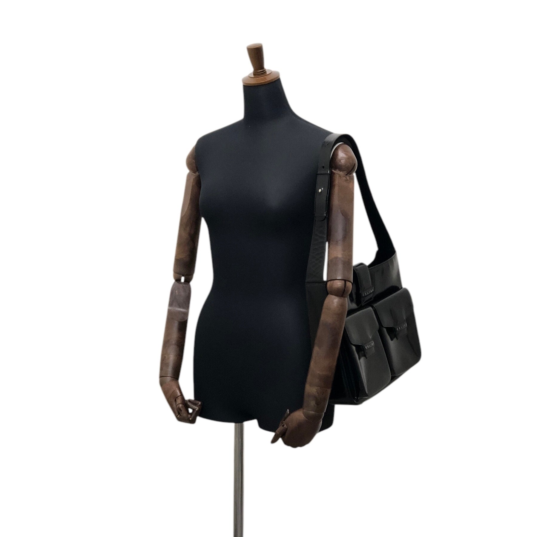 CELINE Logo Shoulder bag Black tabt7f