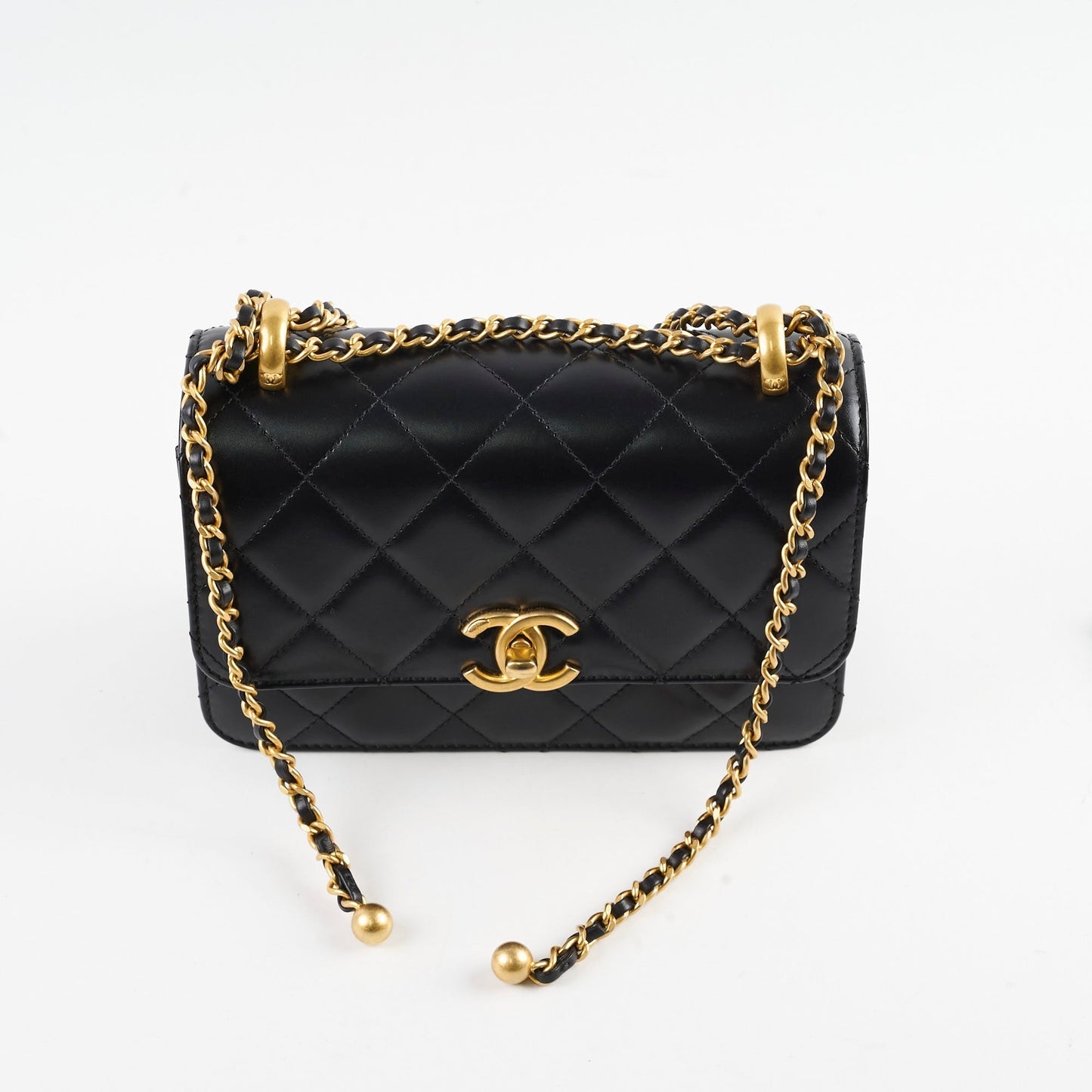 Chanel Shoulder Bag - Almora Bags