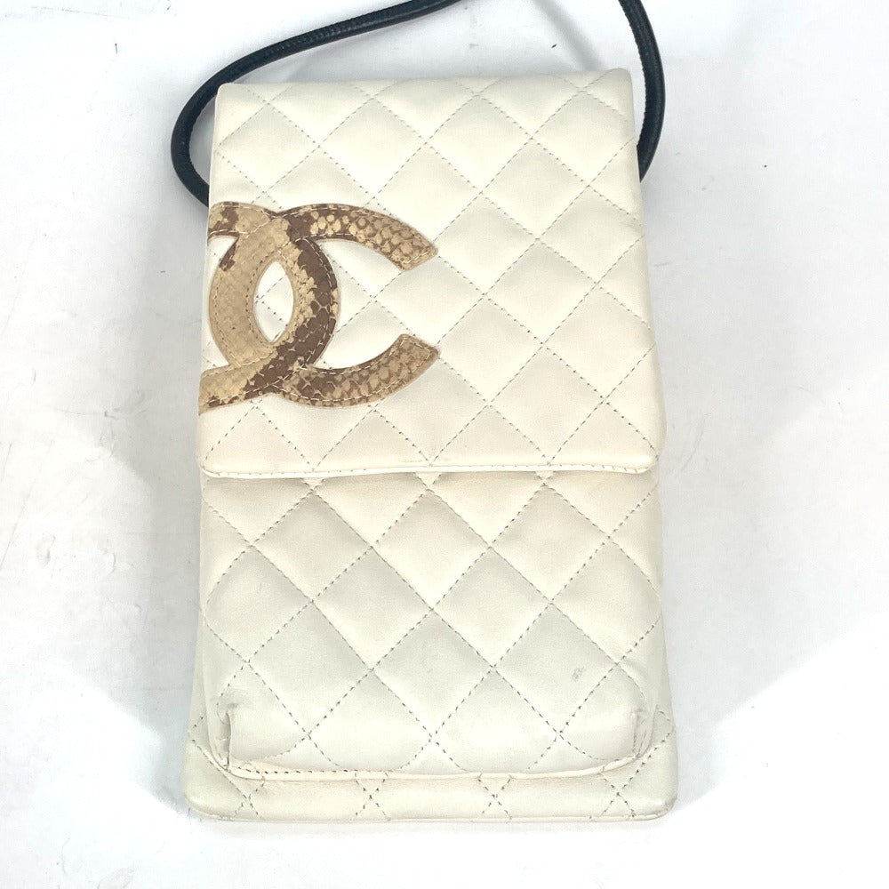 Chanel Shoulder Bag - Almora Bags