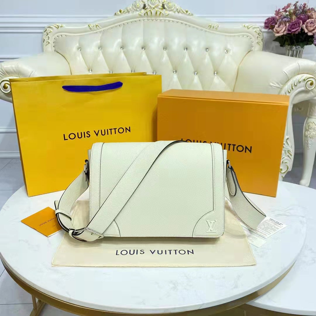 Louis Vuitton LV Unisex New Flap Messenger Beige Taiga Cowhide Leather Handbag