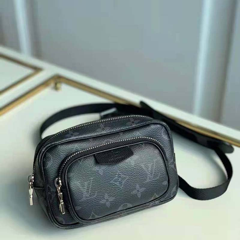 Louis Vuitton LV Unisex Outdoor Pouch Taigarama Noir Black Coated Canvas Cowhide Leather Clutch