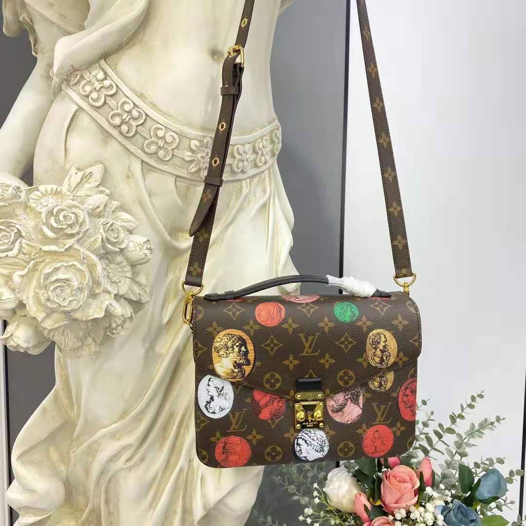 Louis Vuitton LV Unisex Pochette Metis Monogram Cameo Printed Canvas Cowhide Leather Clutch