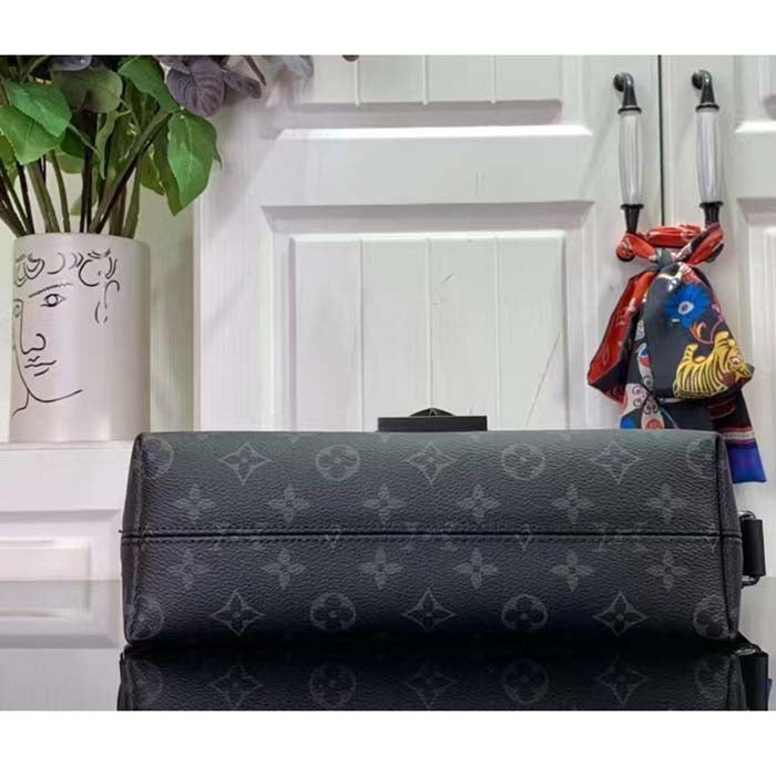 Louis Vuitton LV Unisex S-Cape Messenger Monogram Eclipse Coated Canvas Cowhide Leather Handbag