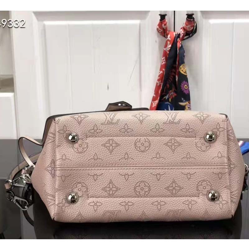 Louis Vuitton LV Women Hina PM Bucket Bag Crème Beige Mahina Perforated Calf