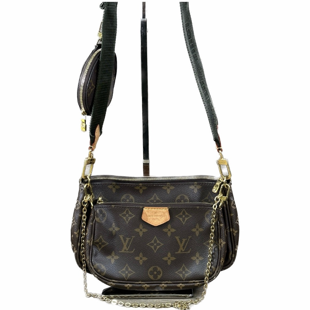Louis Vuitton Multi Pochette Accessoires Clutch