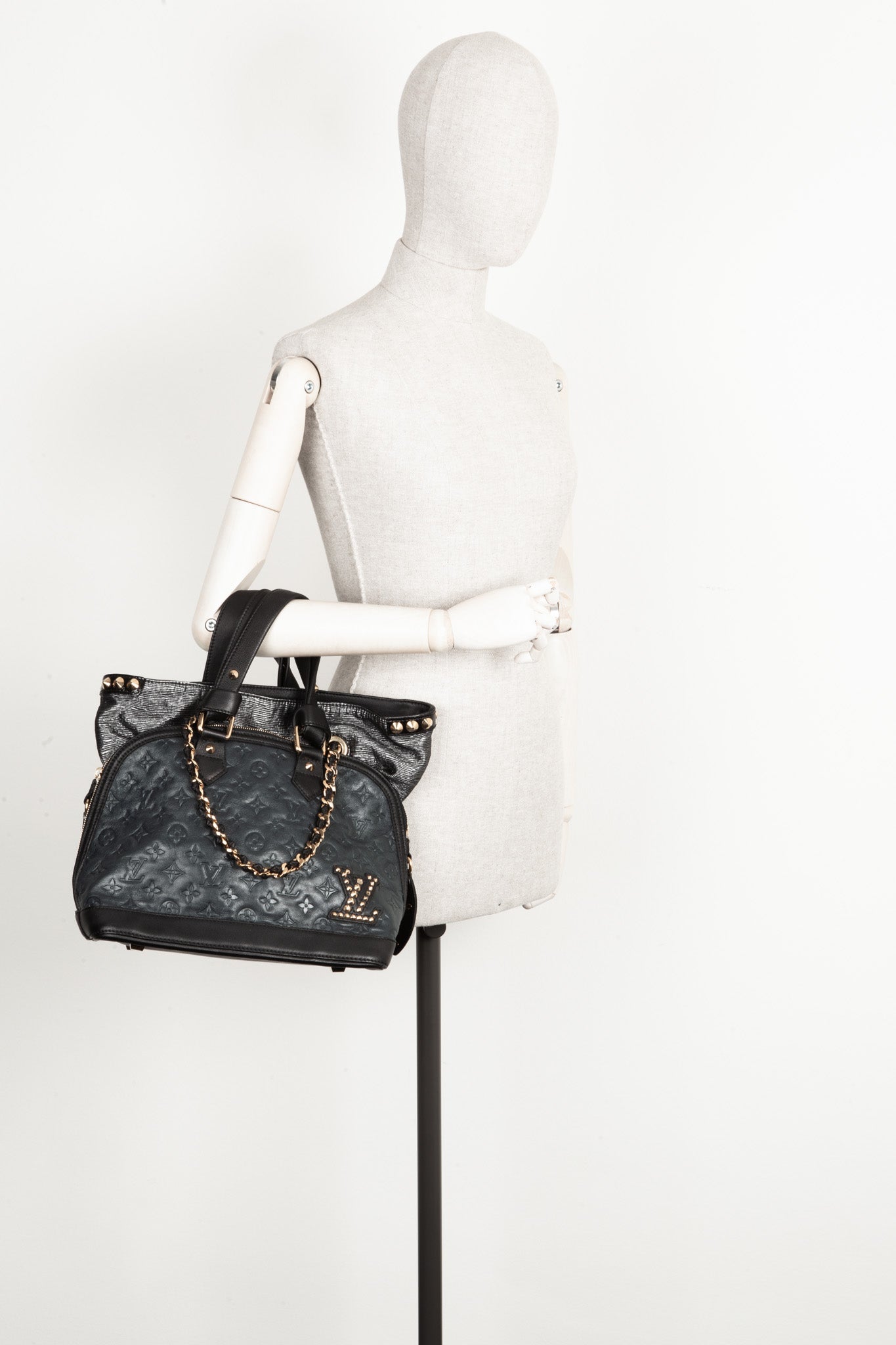 LOUIS VUITTON Double Jeu Neo Alma MNG Empreinte Blue Handbag
