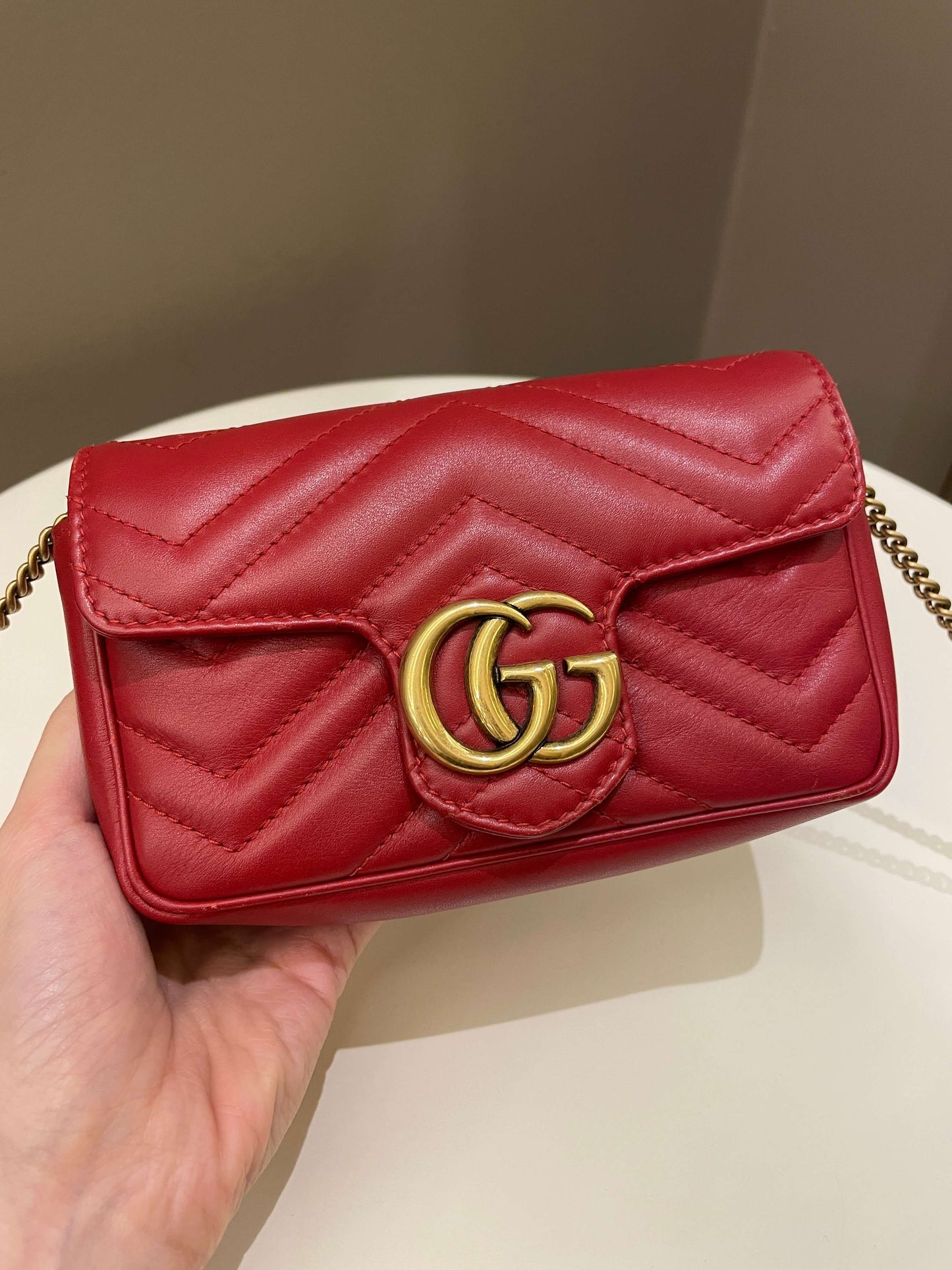 Gucci Chain Handbag Style 1