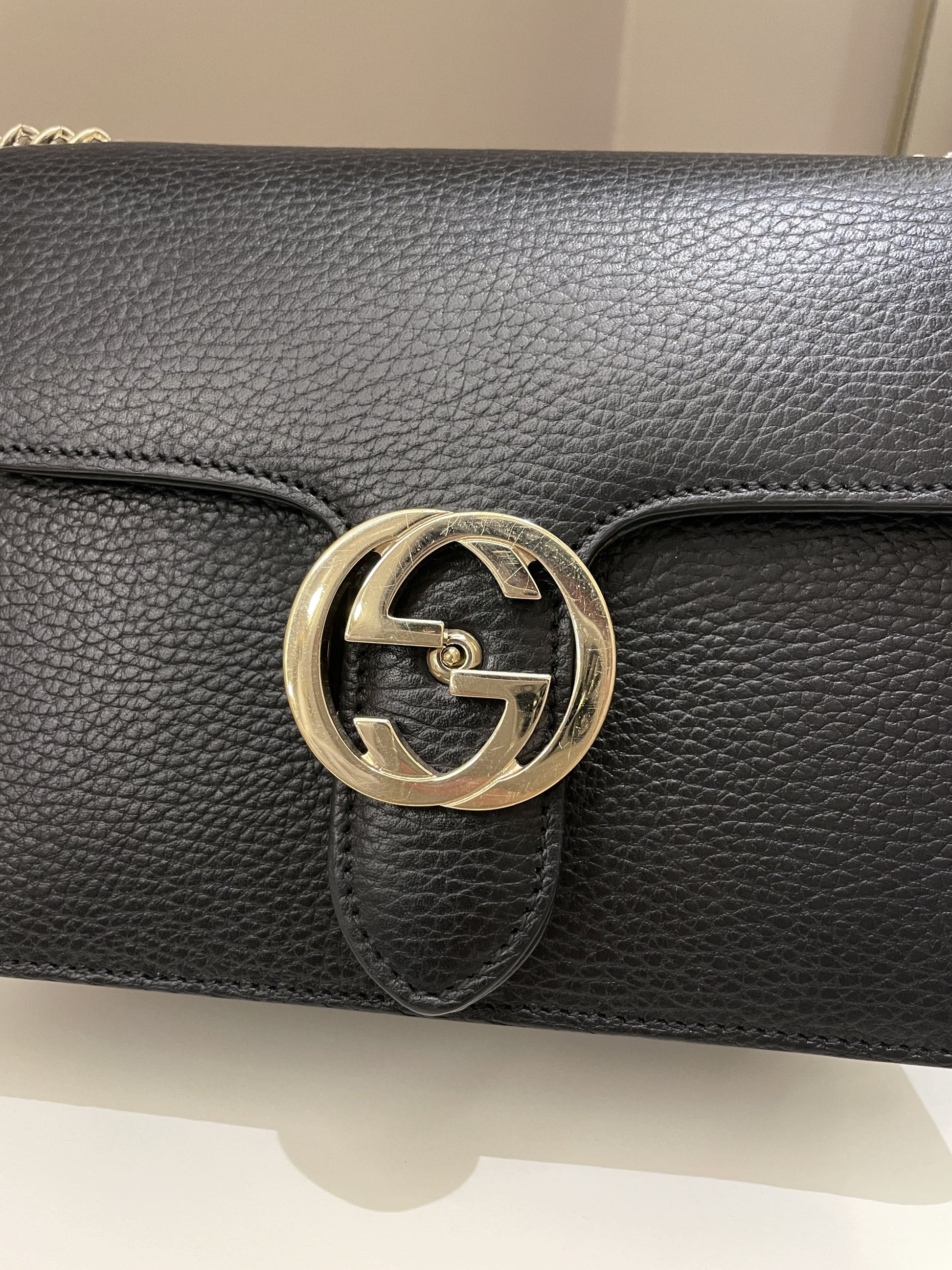 Gucci Chain Leather Handbag