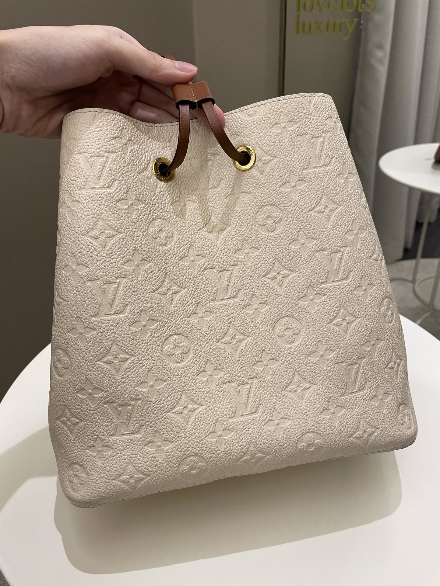 Louis Vuitton Neonoe MM Cream Monogram Empreinte Handbag