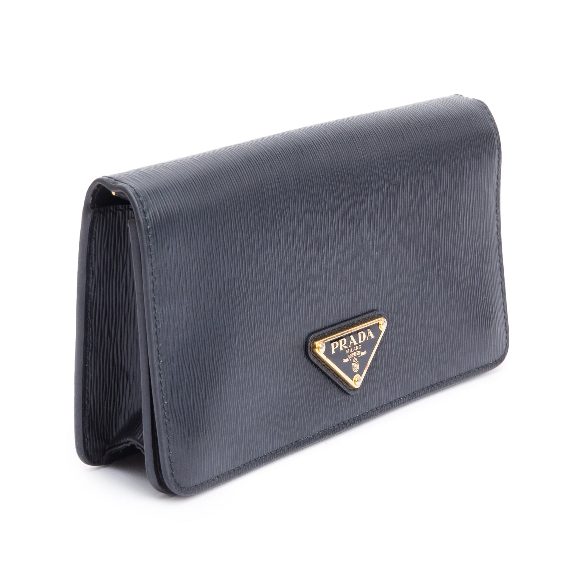 Prada Black Vitello Move Wallet on Chain