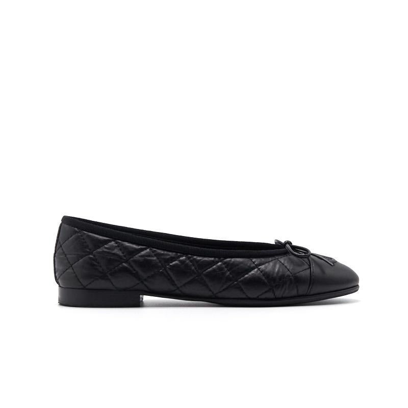 Chanel Black Quilted Suede CC Cap Toe Ballet Flats Handbag