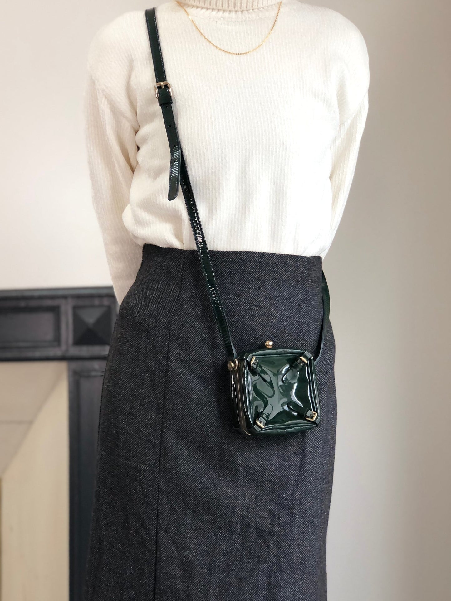 CELINE Metal Clasp Small Shoulder bag Green