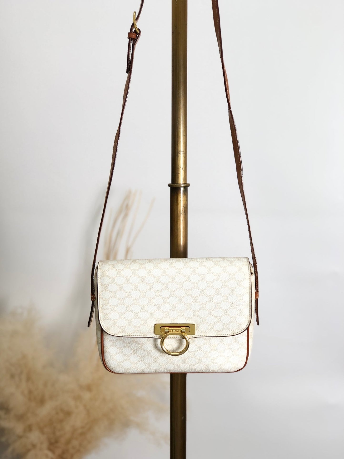 CELINE Macadam Gancini Shoulder bag White w4jb3k