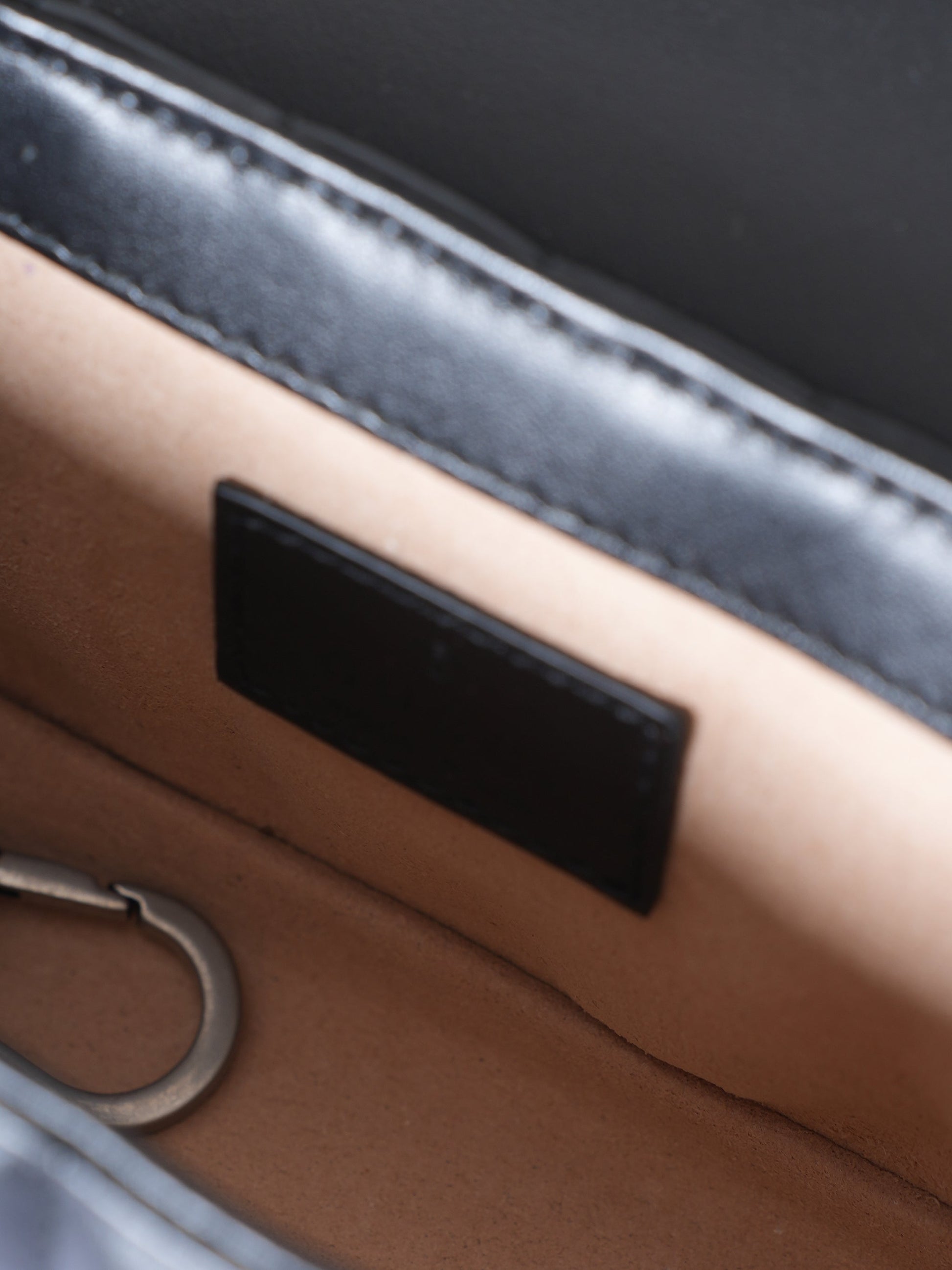 Gucci Lou Quilted Leather Shoulder Bag