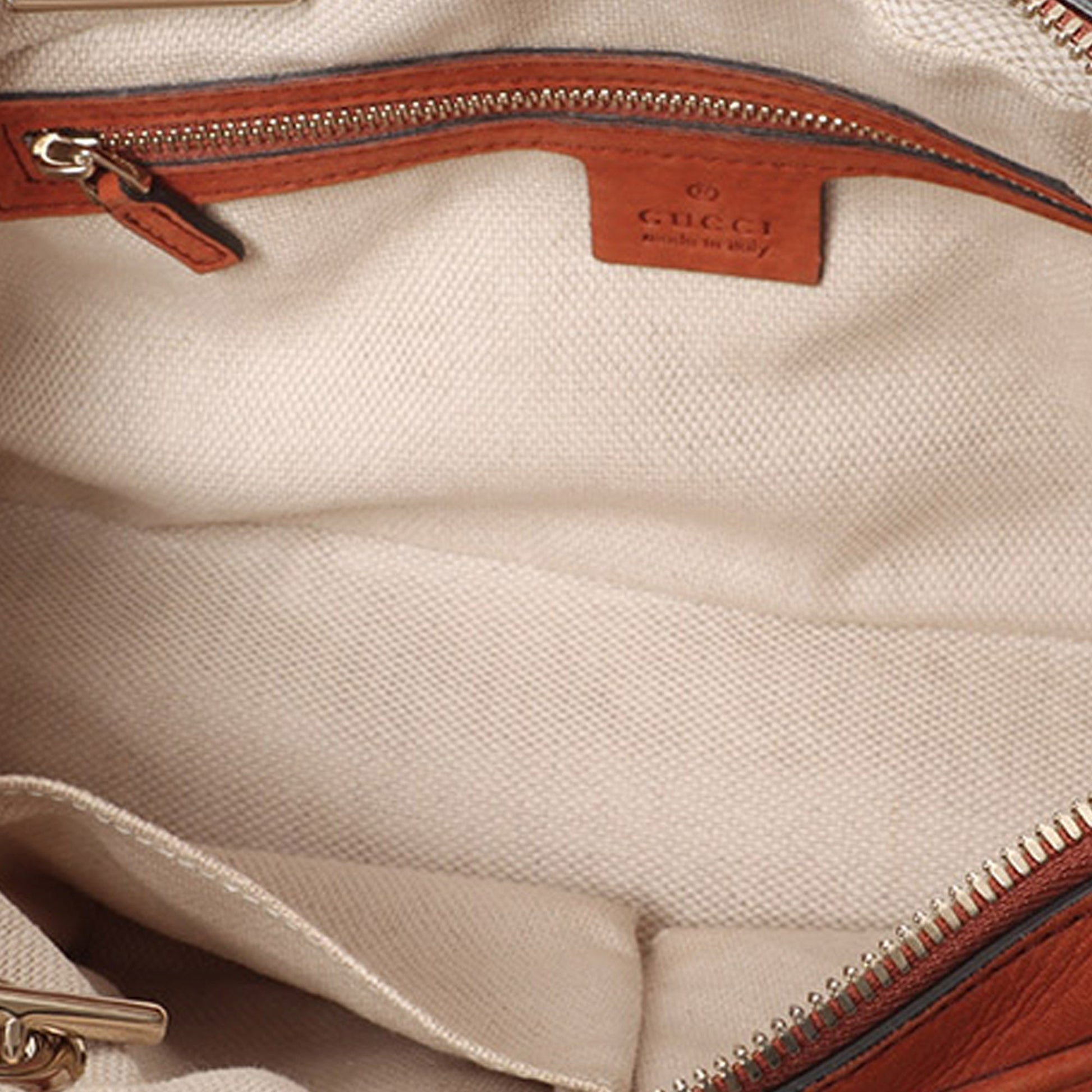 Gucci Chain Leather Shoulder Bag