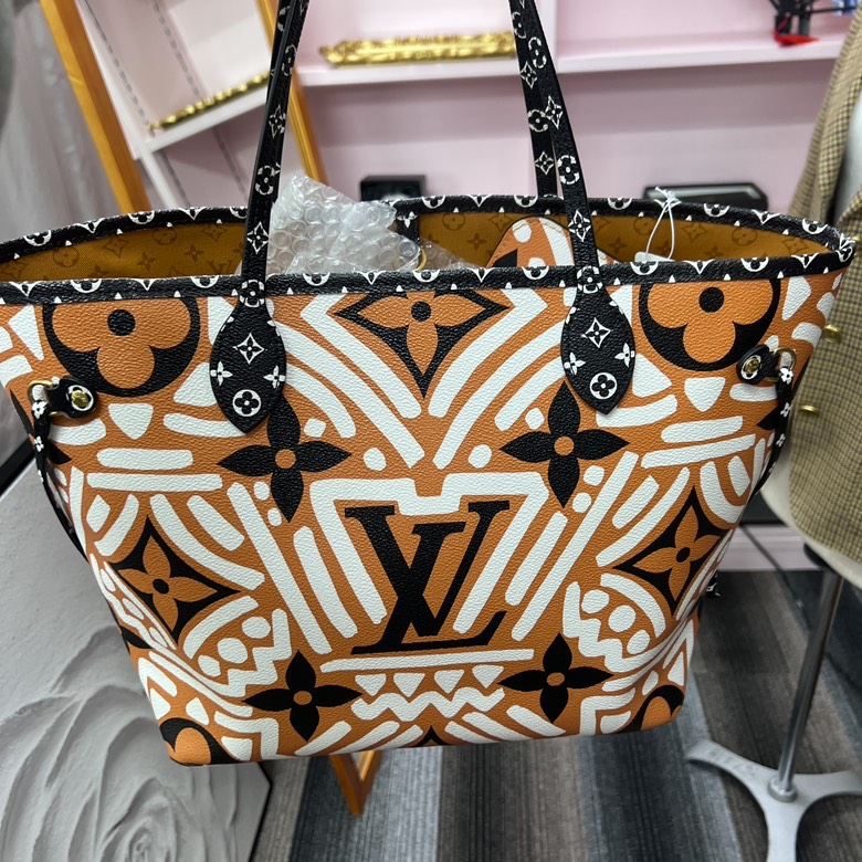 Louis Vuitton Monogram Giant Crafty Neverfull MM Tote