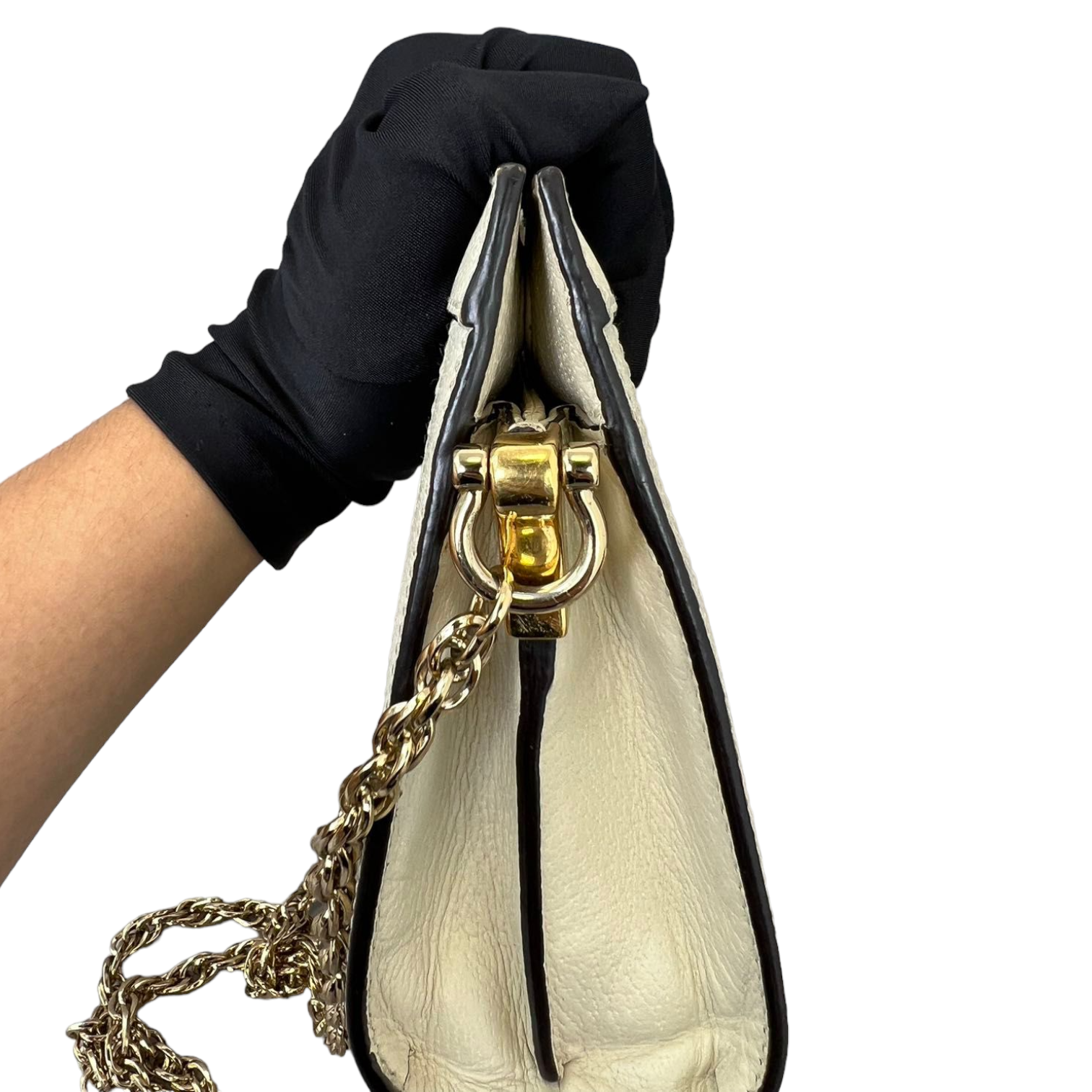 Gucci Chain Leather Shoulder Bag