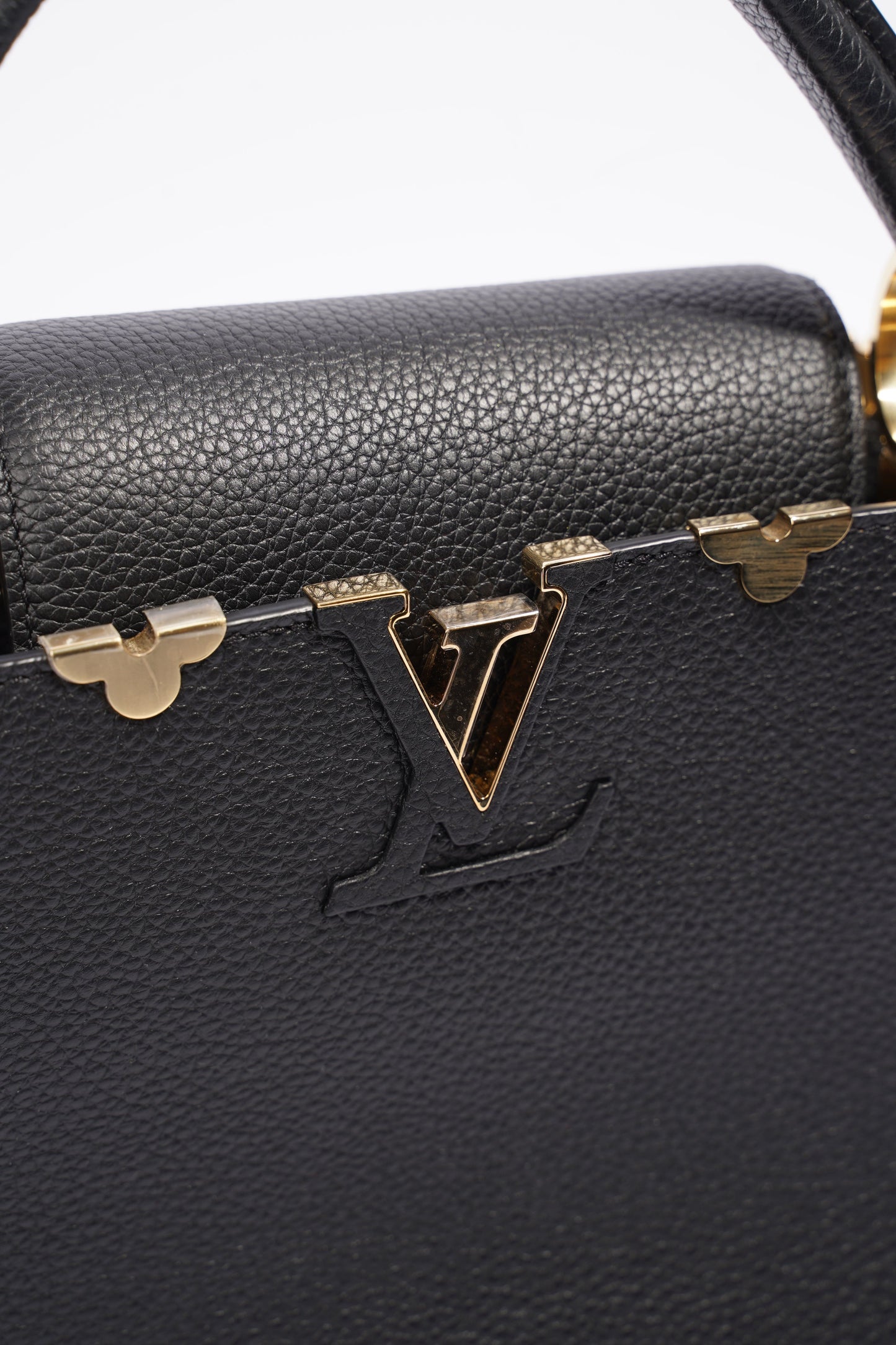 Louis Vuitton Capucines MM Black Taurillon Leather Handbag