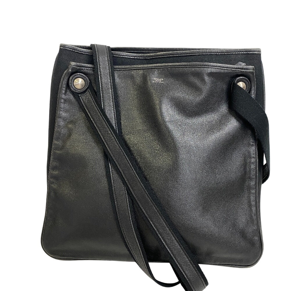 HERMES Shoulder Bag Leather, Canvas black Mrs. hippies