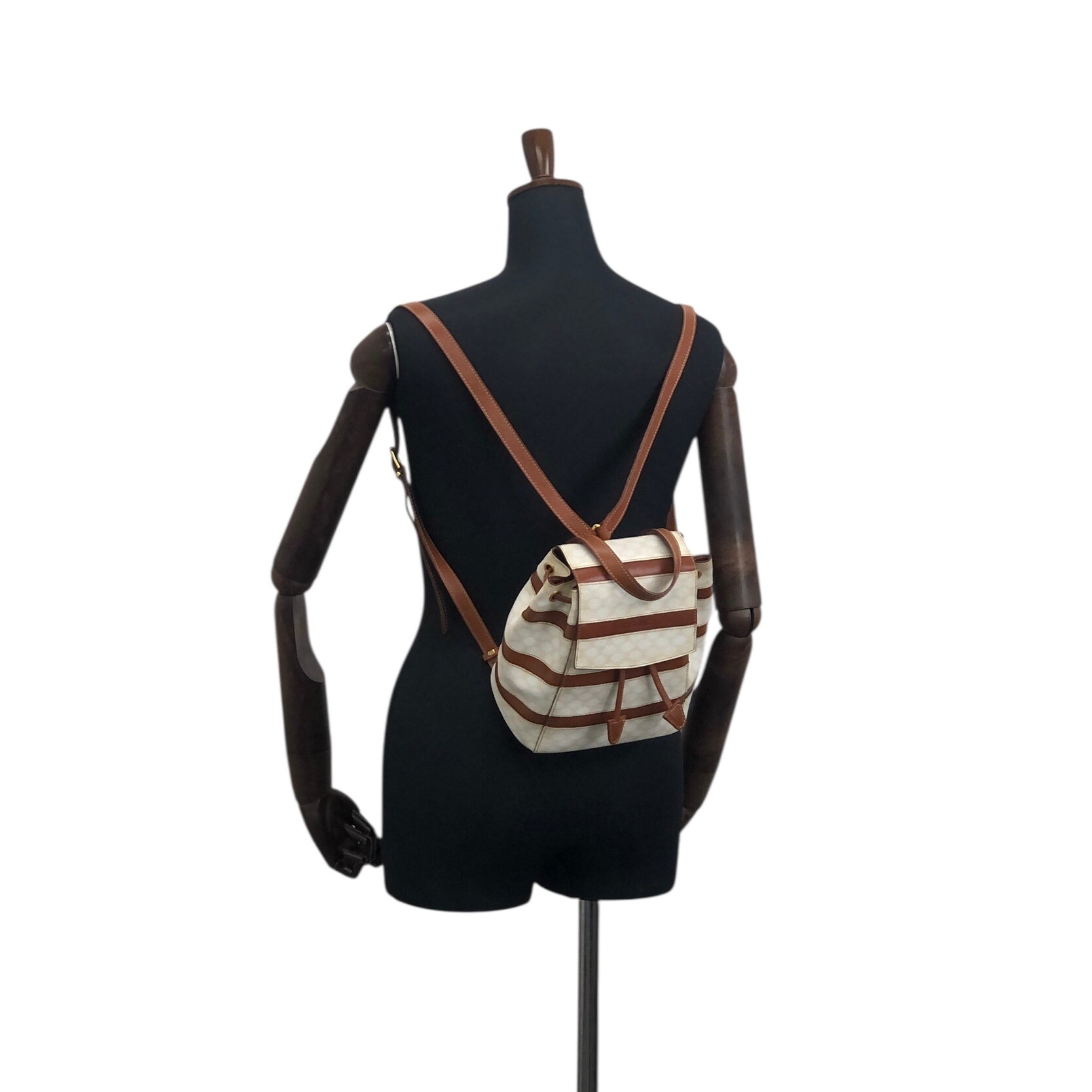 CELINE Macadam Logo Backpack White zpxaay