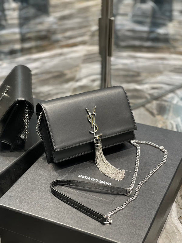 Yves Saint Laurent - Bags