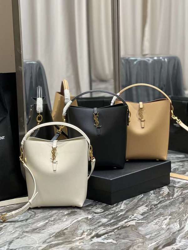 Yves Saint Laurent - Bags 