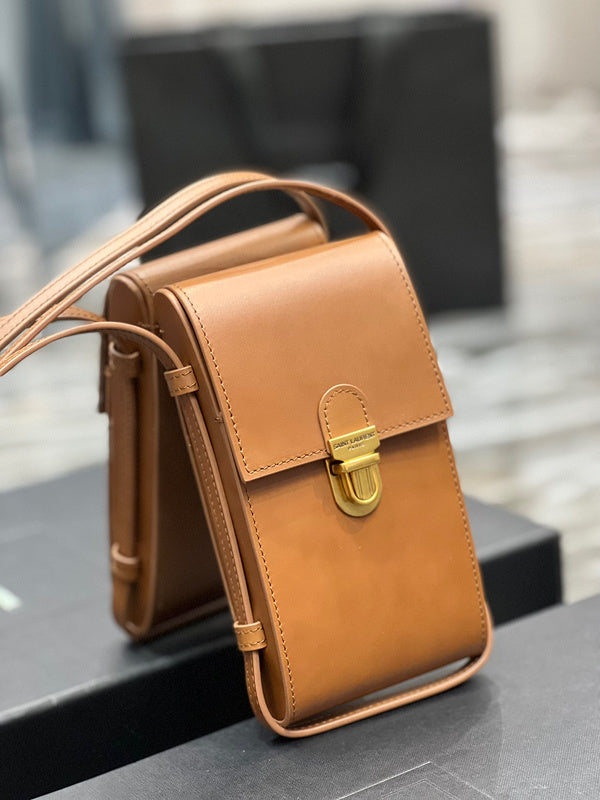 Yves Saint Laurent - Bags 