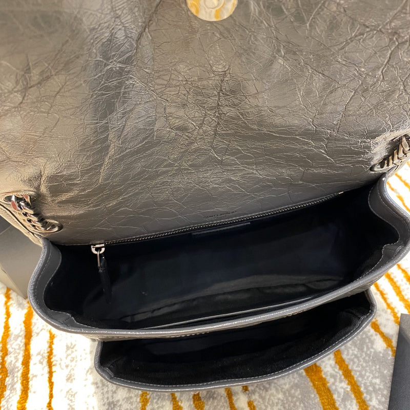 Yves Saint Laurent - Bags 