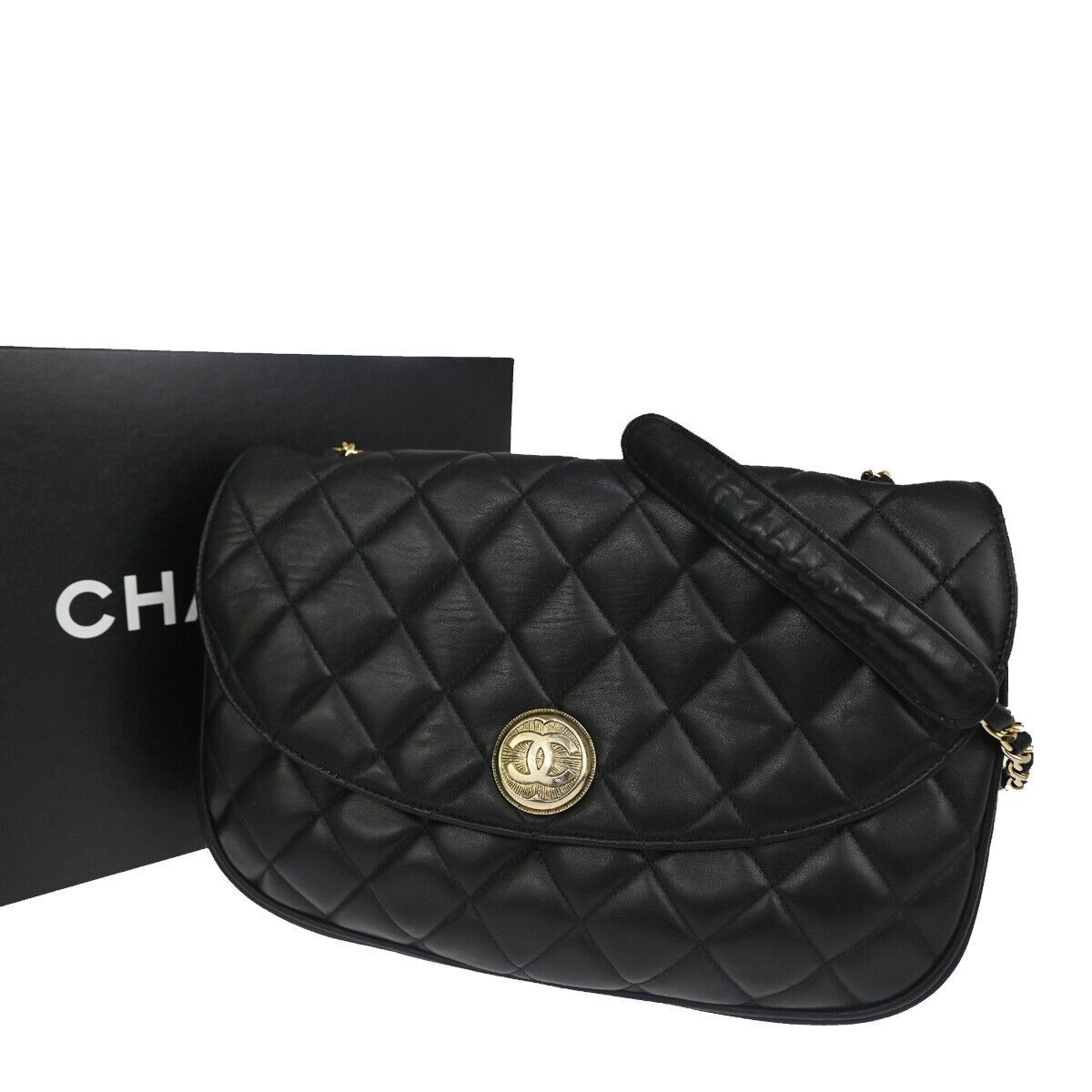 Chanel Shoulder Bag - Almora Bags