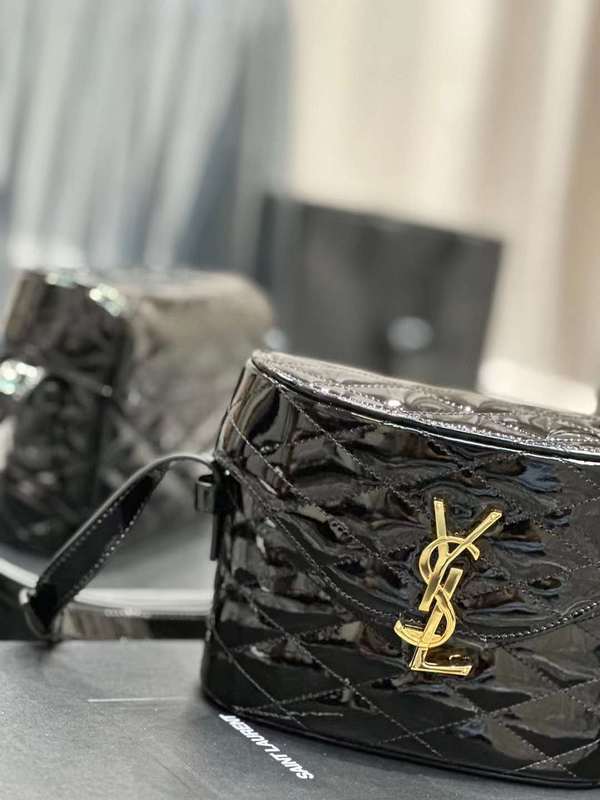Yves Saint Laurent - Bags 