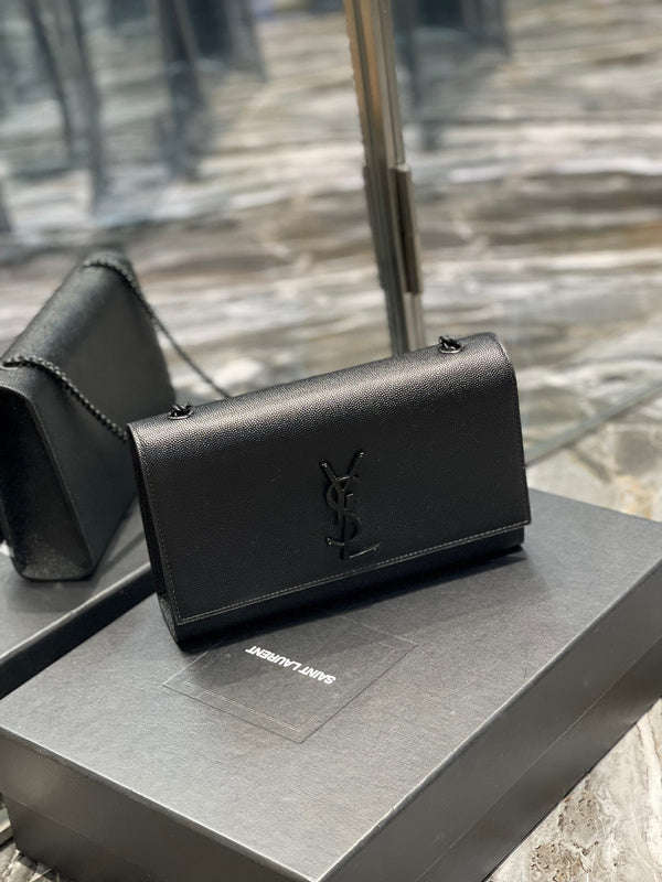 Yves Saint Laurent - Bags