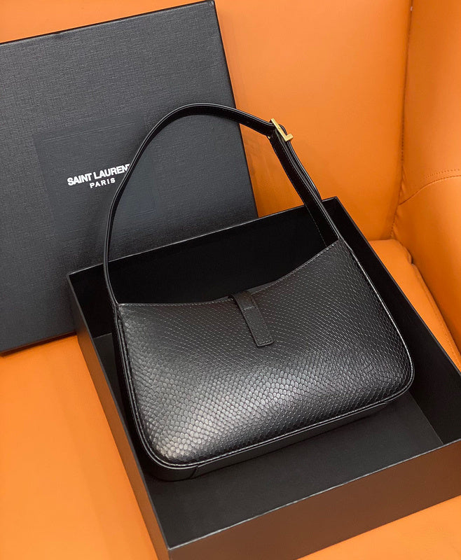 Yves Saint Laurent - Bags