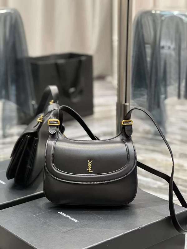 Yves Saint Laurent - Bags 
