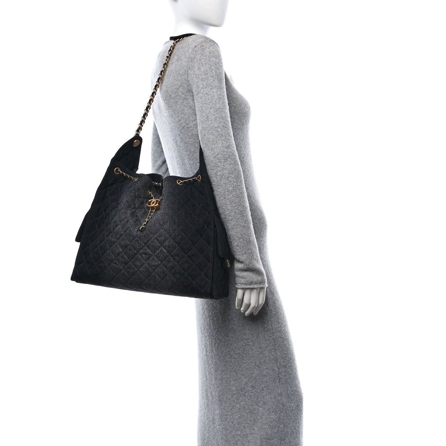 Washed Quilted Medium Chanel 25 Handbag Black