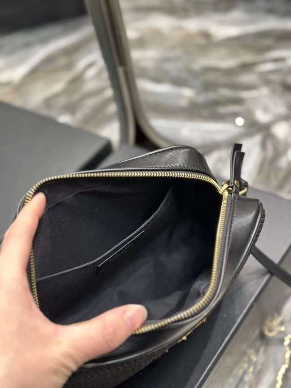 Yves Saint Laurent - Bags 