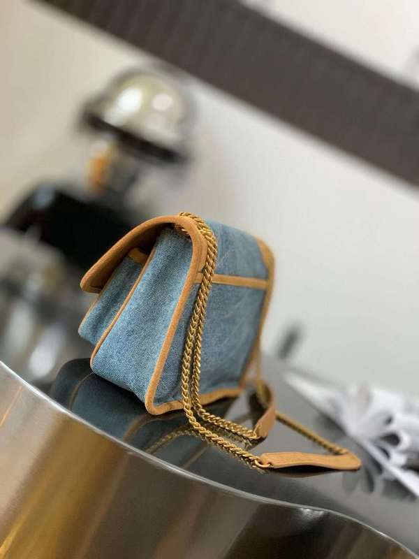 Yves Saint Laurent - Bags 