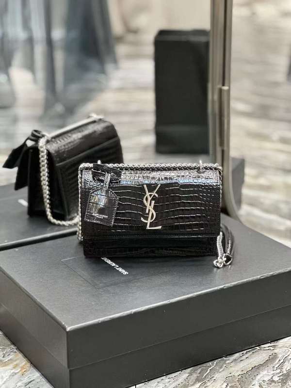Yves Saint Laurent - Bags 