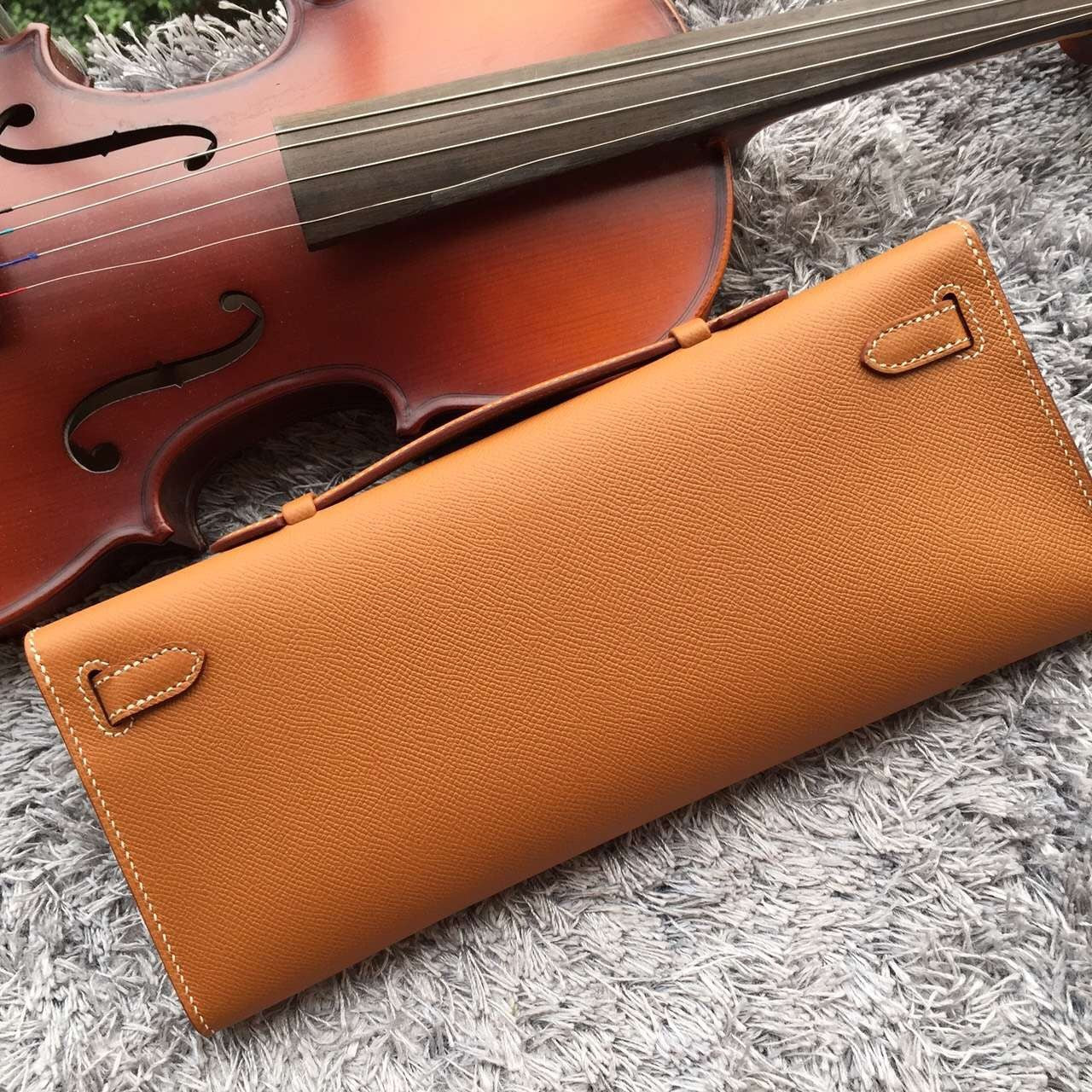 Luxury Hermes Brown Handcrafted Kelly Cut Clutch
