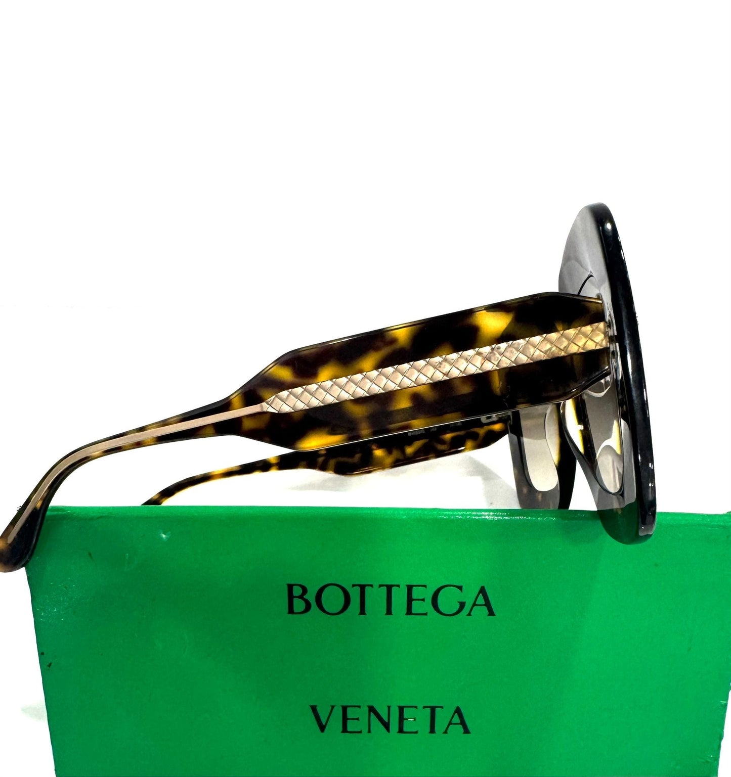BOTTEGA VENETA WOMEN'S TORTOISE OVERSIZED SUNGLASSES