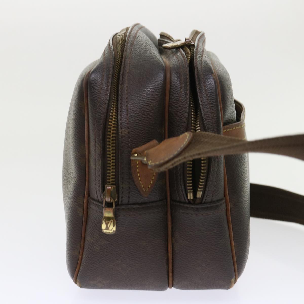Louis Vuitton Monogram Reporter PM Shoulder Bag LV Auth bs6703