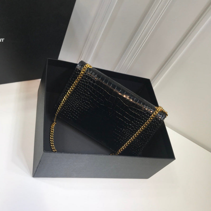 Yves Saint Laurent - Bags