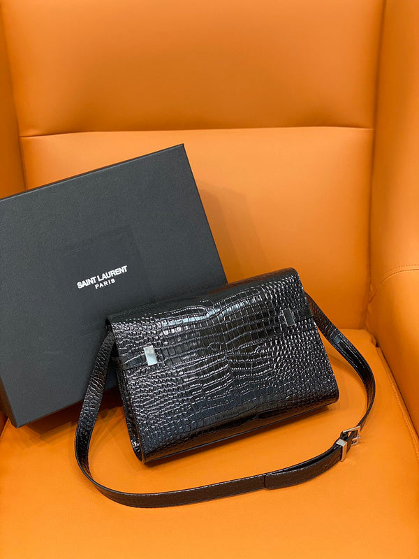 Yves Saint Laurent - Bags