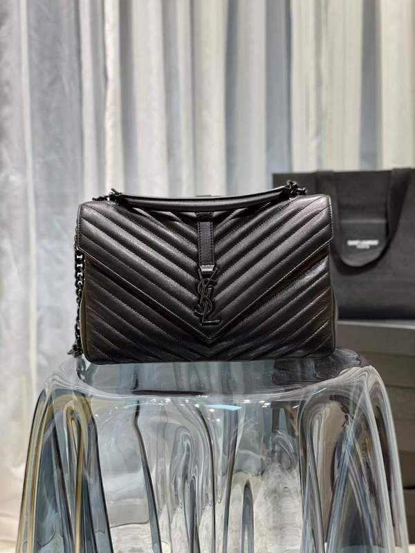 Yves Saint Laurent - Bags 