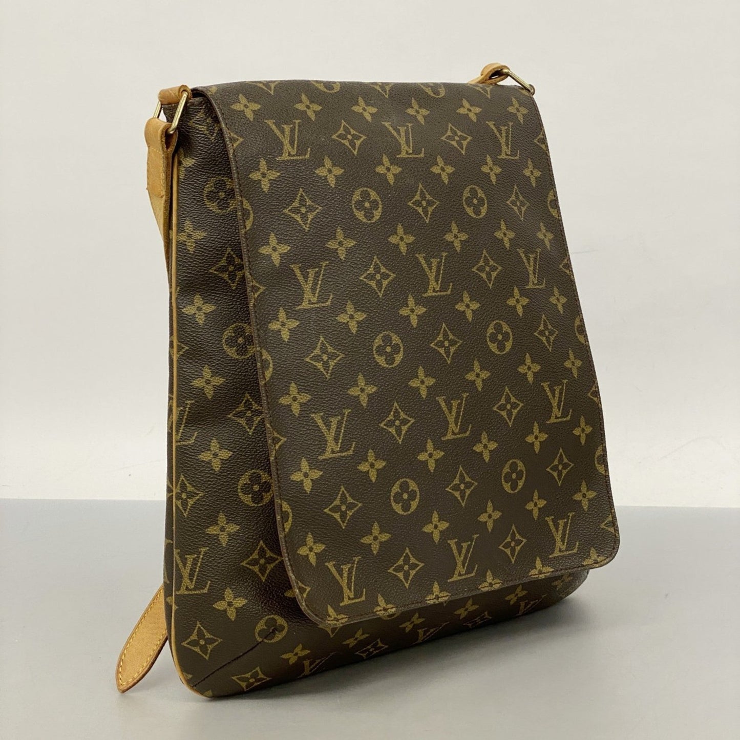 Louis Vuitton Shoulder Bag