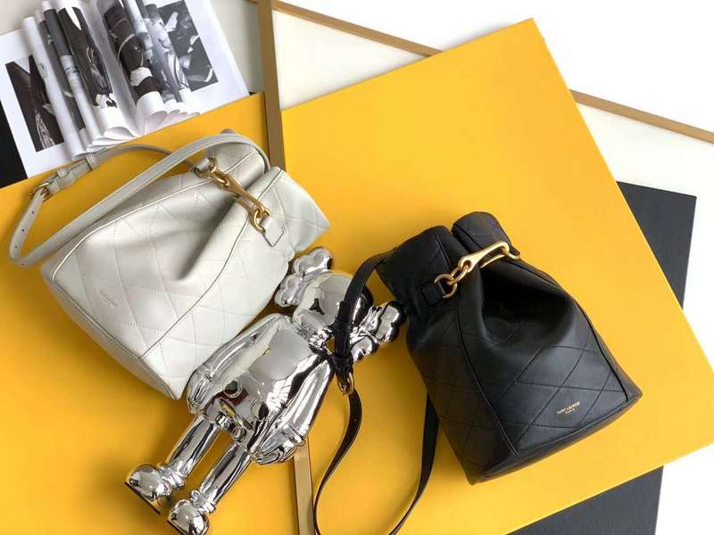 Yves Saint Laurent - Bags 