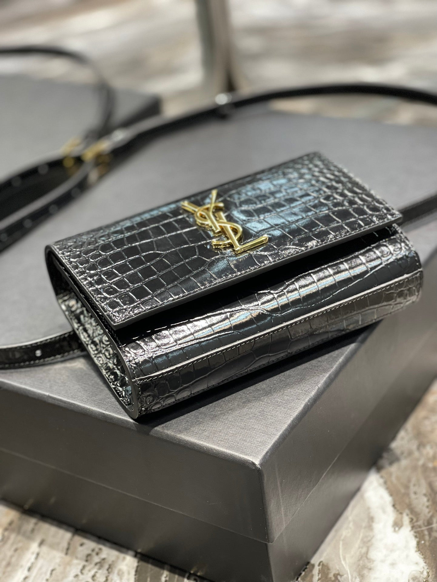 Yves Saint Laurent Kate Belt Bag Light Black, Women&#s Bags 7in/
