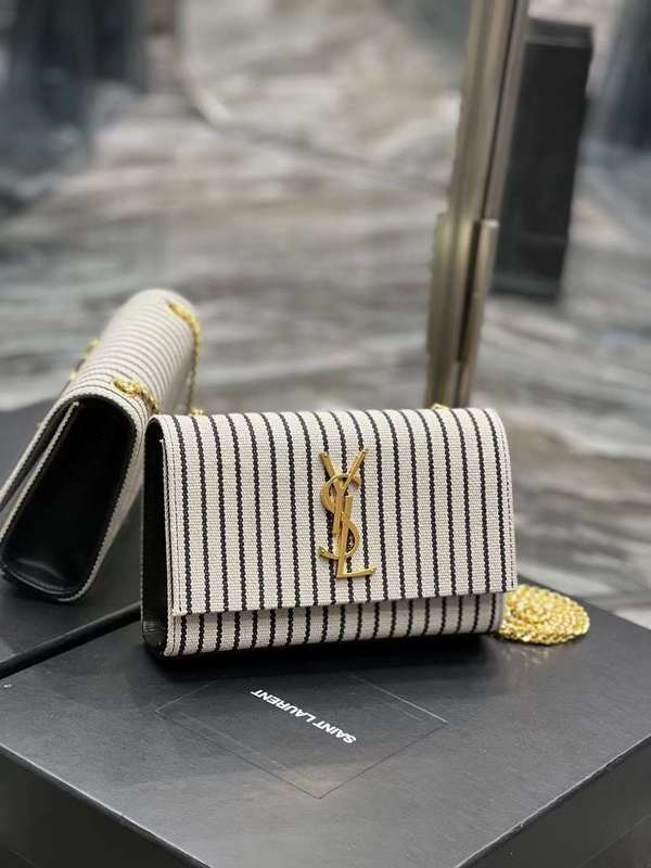 Yves Saint Laurent - Bags 