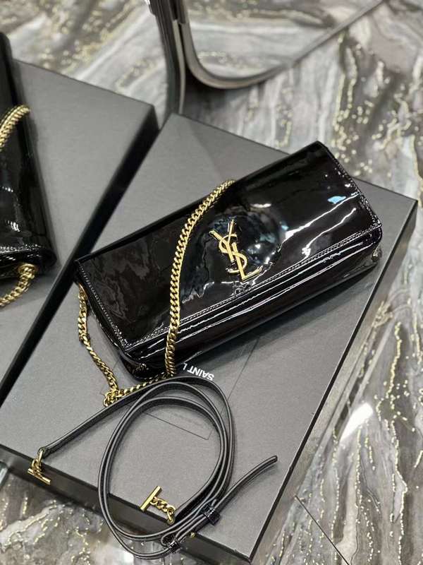 Yves Saint Laurent - Bags 