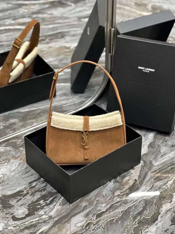Yves Saint Laurent - Bags 